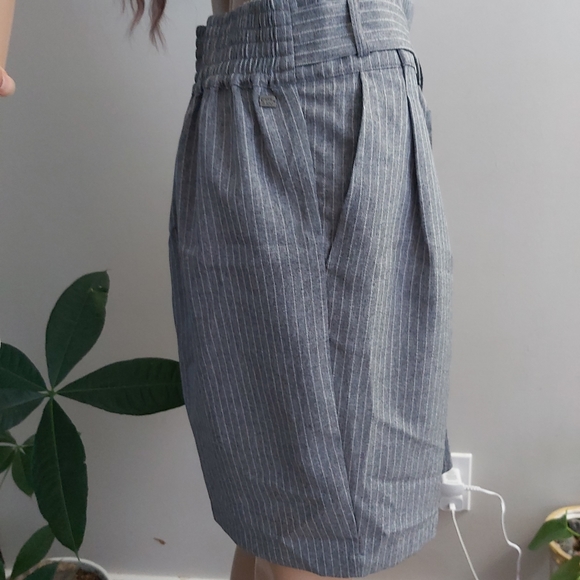 Monk & Lou gray pencil skirt pin stripes sash - Picture 4 of 12